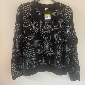 Nike pullover sweater